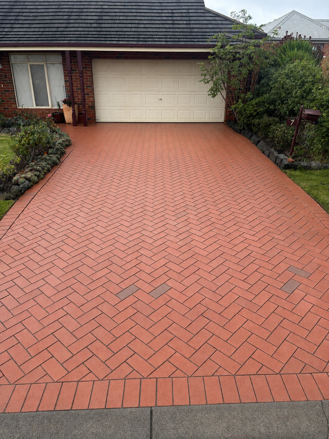 Clean brick surfaces